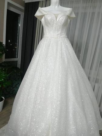 Продам свадебное платье