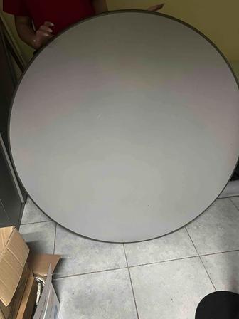 Продам стол