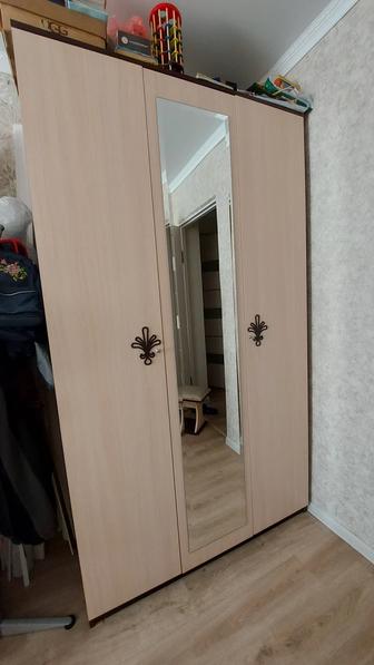 Шифоньер в спальню