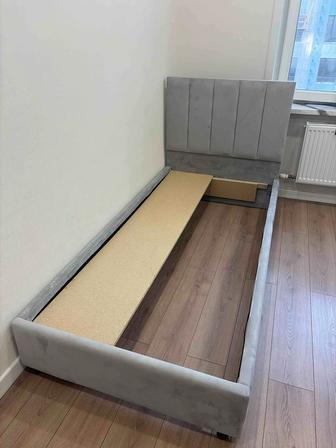 Продам кровать 90х200