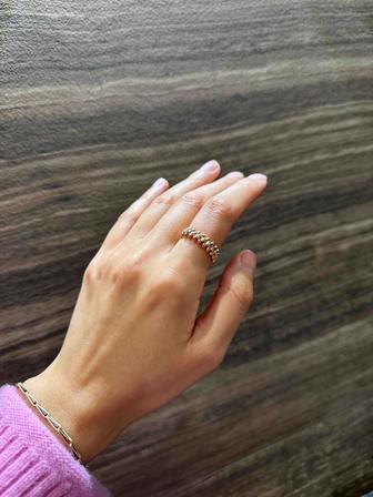 Продам золотое кольцо Cartier