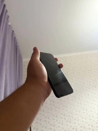 Продаю айфон 13 128 гб , 89 АКБ