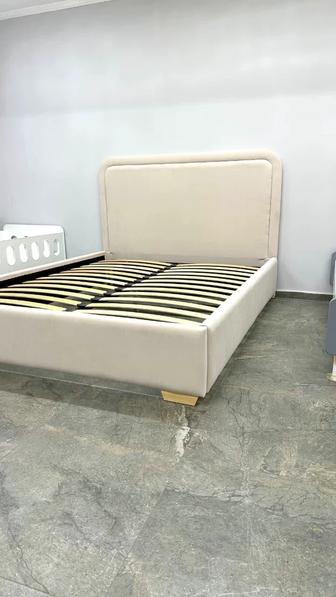 Кровать новый