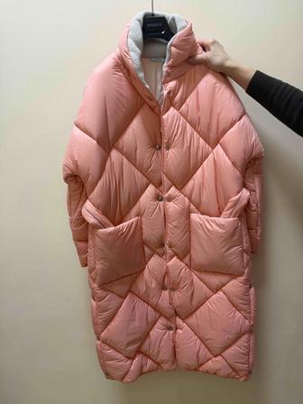 Продаю новое пальто бренда Peserico