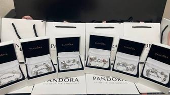 Браслет Pandora для подарка близким