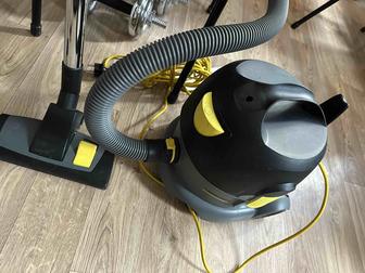Продам пылесос Karcher