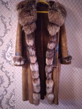 Продам дубленку женскую. Торг.