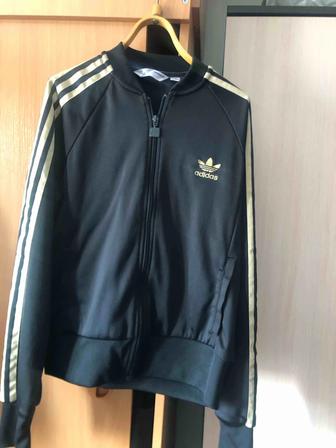 Адидас Олимпийка