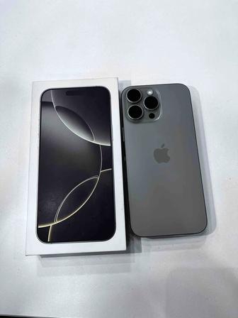 Смартфон Apple iPhone 16 Pro Max 512Gb серебристый