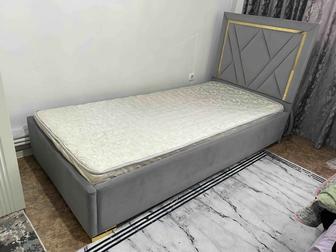 Кровать с матрасом односпальная