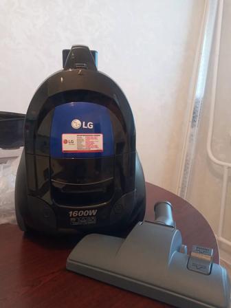 Продам пылесос Lg