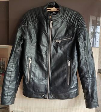 Новая ZARA брутальная стильная кожанная куртка