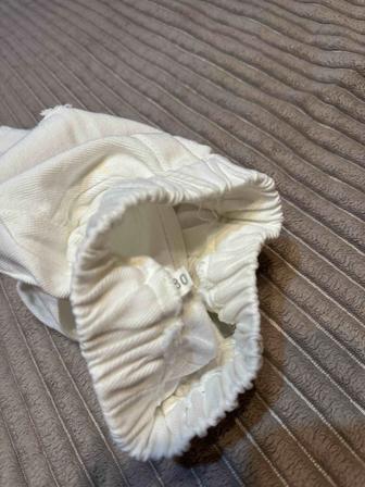 Белые джинсы