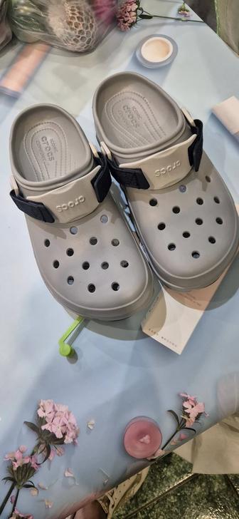 Crocs