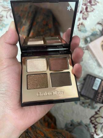 Продам тени оригинал от Charlotte Tilbury