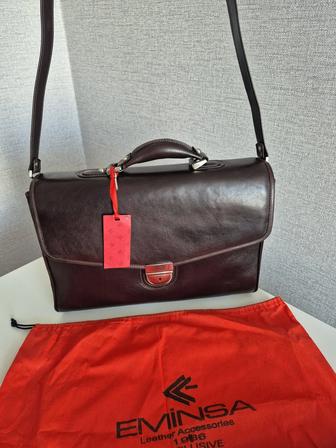 Продам новый портфель фирмы EMINSA