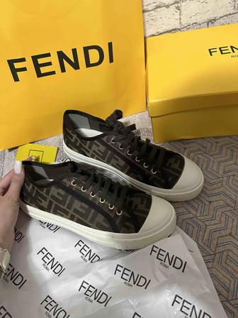 Кеды Fendi