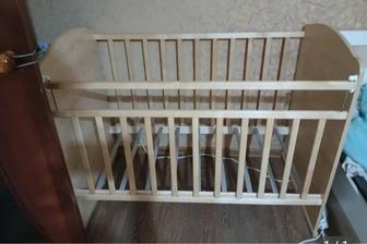 Продам кроватку детскую