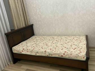 Продам кровать и тумбу