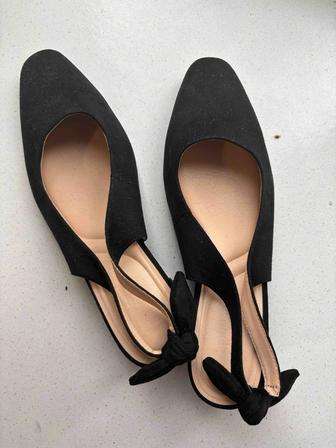 Женские замшевые туфли (40/41)