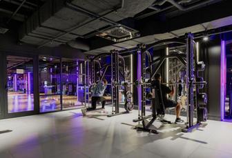 Продаю абонимент в фитнес-клуб
Champion Fitness