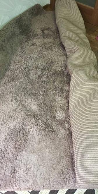 Продам ковер травка