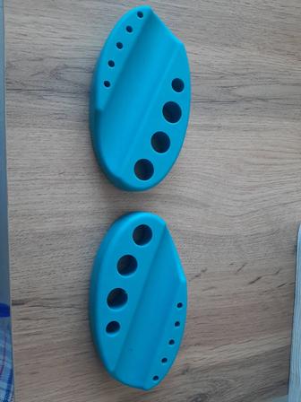 Продам принадлежности для стоматологии и косметологии мусорные ведра