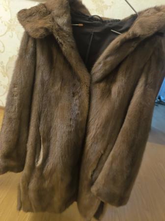 Продам норковую шубу б/у