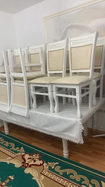 продам стол и стулья
