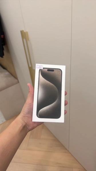 iPhone 15 pro 256 гб продам
