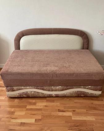 Продам раскладной диван
