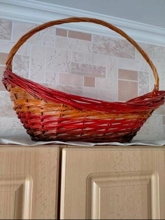 Корзина плетеная