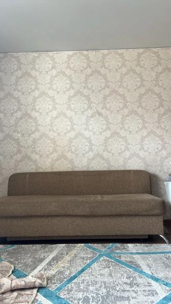 Диван