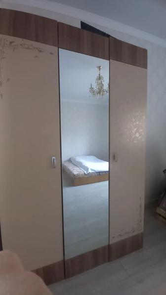 Продам шкаф