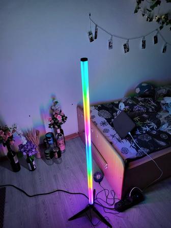 Угловая лампа RGB светильник