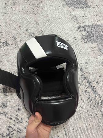 Продам шлем для единоборства