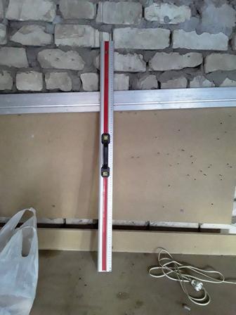 Продам линейку строительную