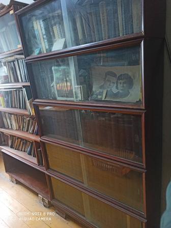 Антиквариат - дуб Сталинские полки- 1930-50гг. Массив, со стеклом