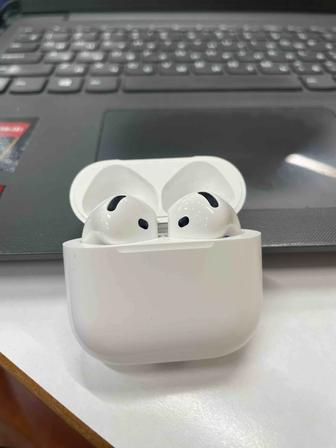 AirPods 4