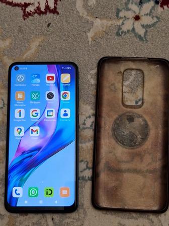 Продам мобильный телефон марки Redmi Note 9