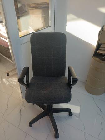 Продам 3 стула