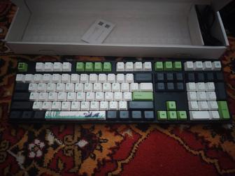 Продам клавиатуру Varmilo Panda R2 v3 108 Cherry MX