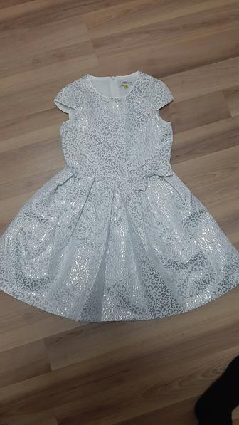 Нарядное платье для девочки