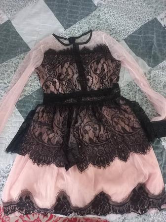 Продам женское платье