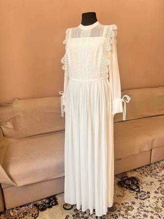 Продам белое платье