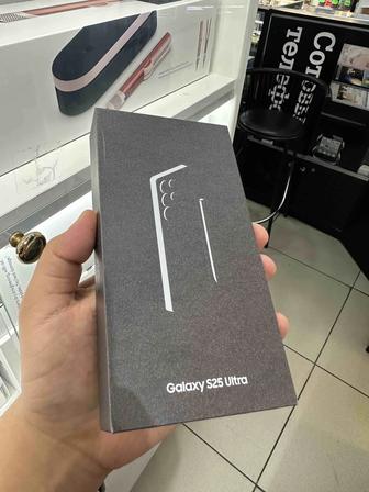 Продаю новый Самсунг S25 Ultra 512