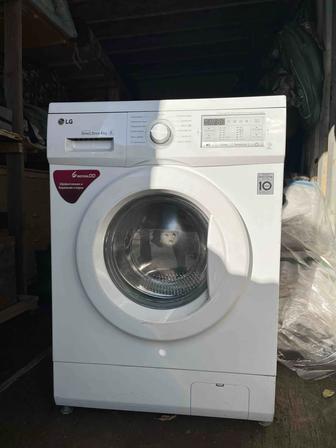 Продам стиральную машину
