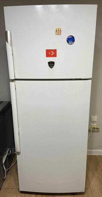 Продам холодильник Daewoo