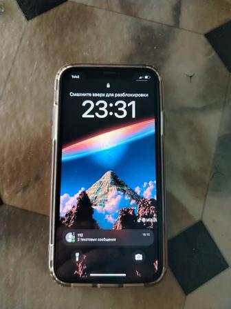 Продам iPhone 11