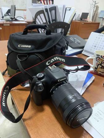 Продам фотоаппарат Canon 550D